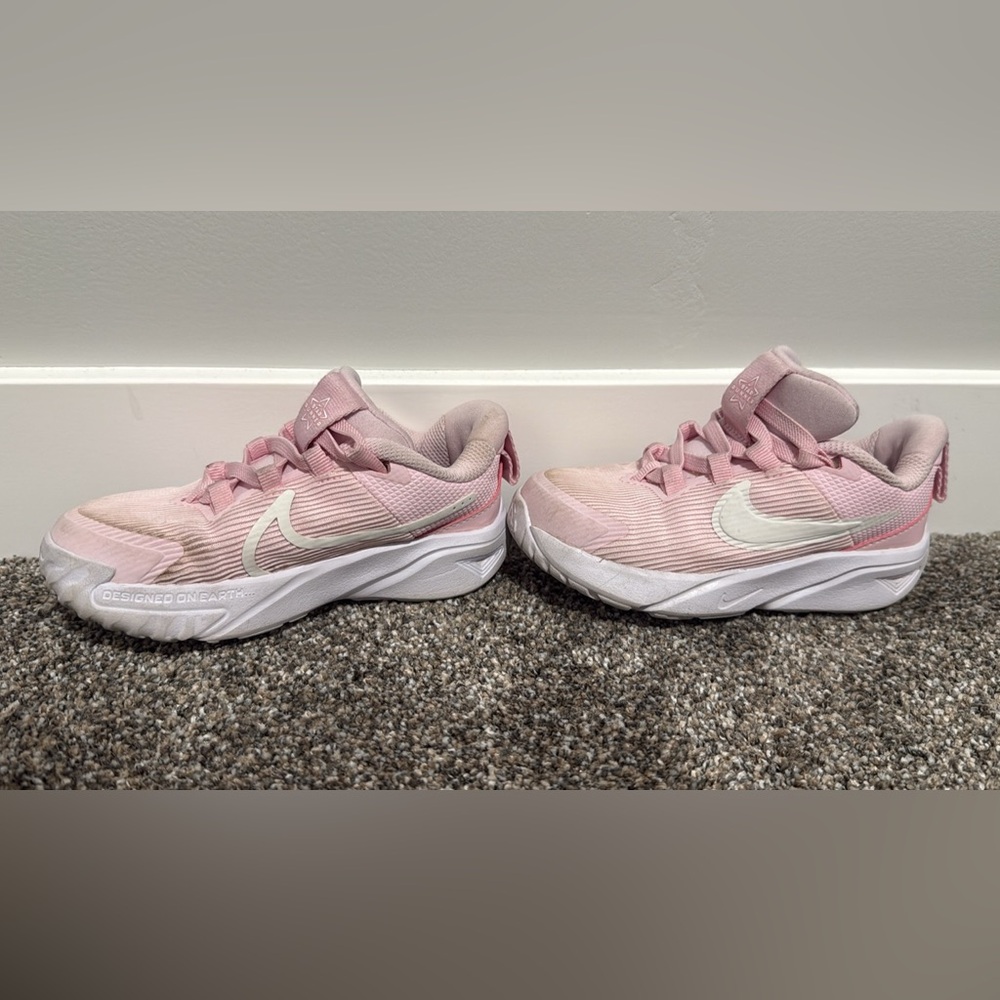 Pink Nike size 9C
